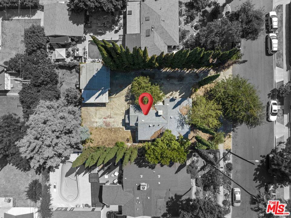 14123 Emelita ST, Van Nuys, CA 91401