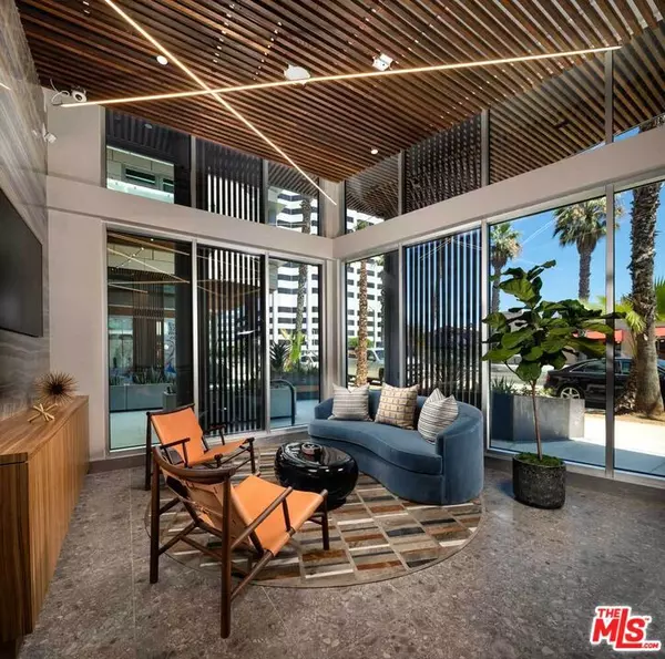 Santa Monica, CA 90403,3223 Wilshire BLVD #209