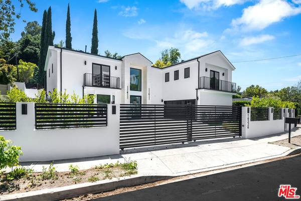 16226 Dickens ST, Encino, CA 91436