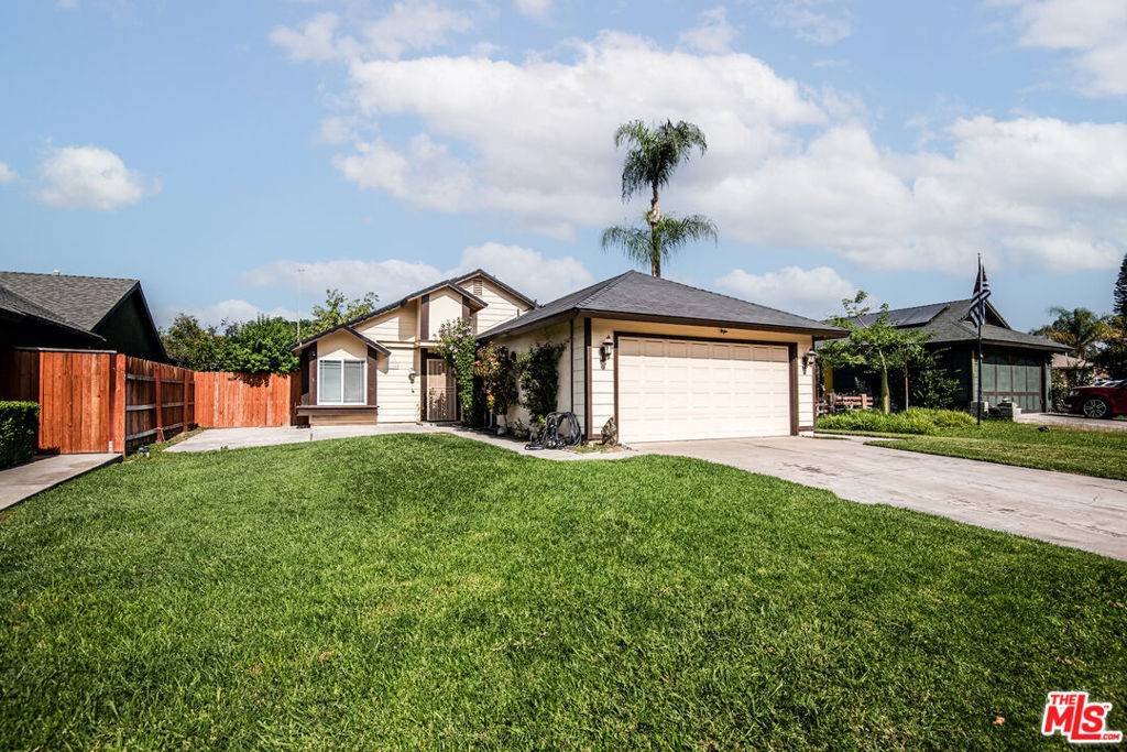 11644 Old Field AVE, Fontana, CA 92337