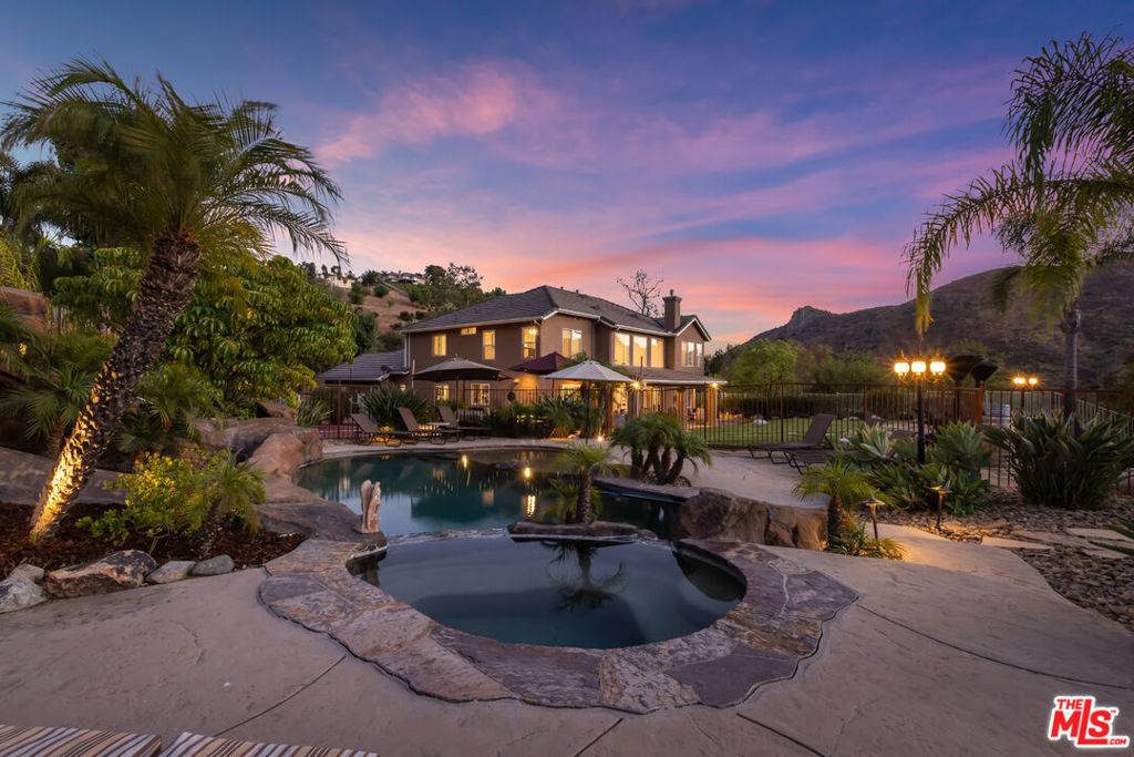 24665 Overland DR, West Hills, CA 91304