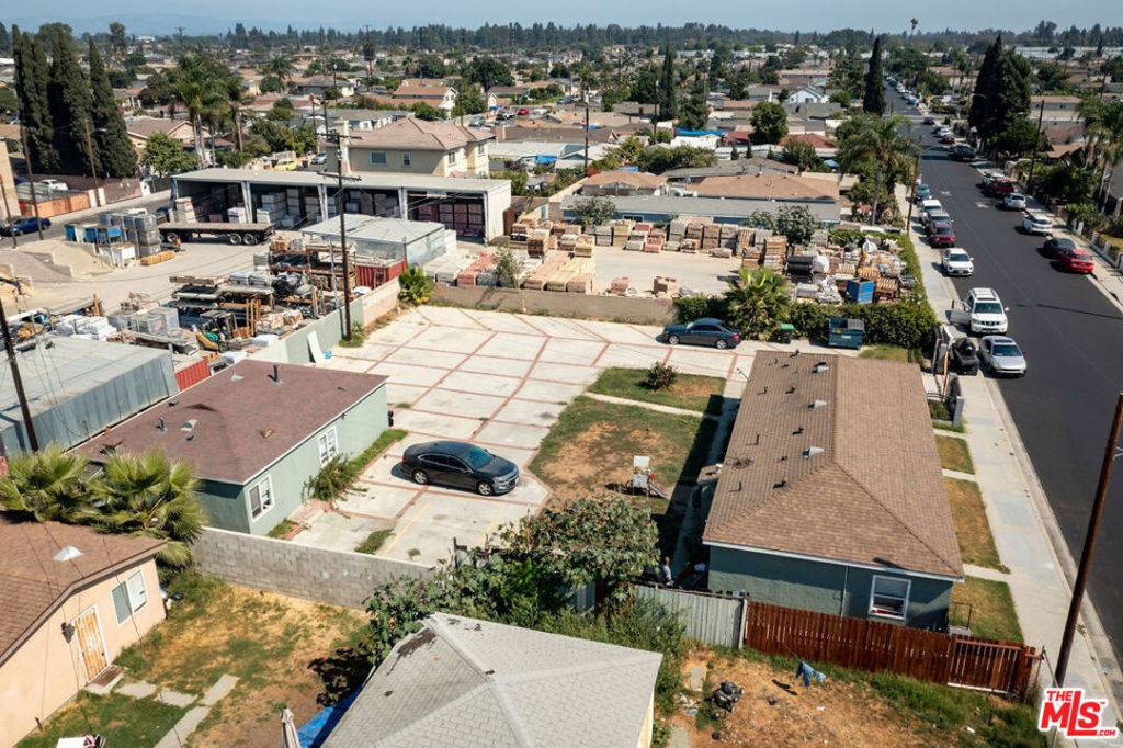 Artesia, CA 90701,11811 167th ST