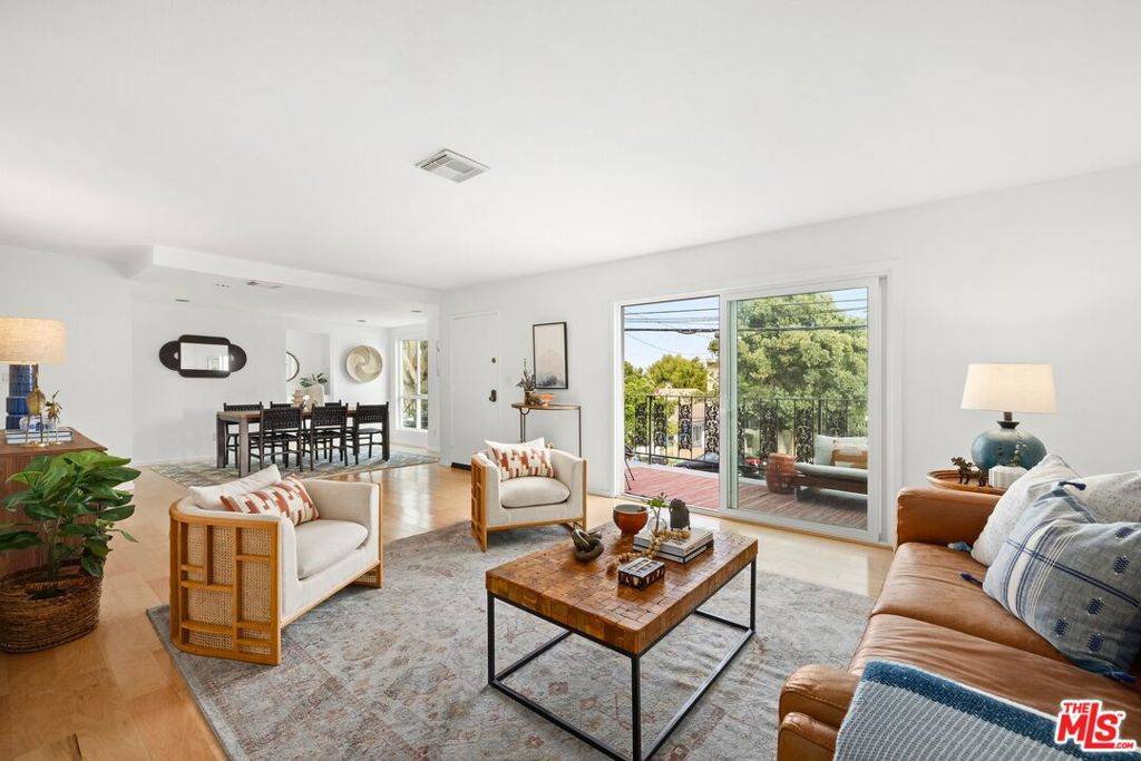 743 Pier AVE #1, Santa Monica, CA 90405