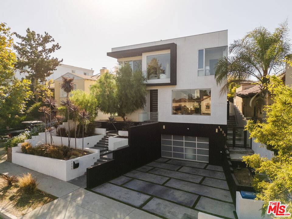 1933 Holmby AVE, Los Angeles, CA 90025
