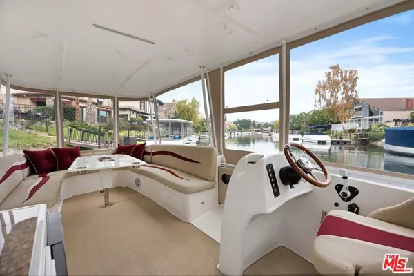 Westlake Village, CA 91361,1426 Southwind CIR