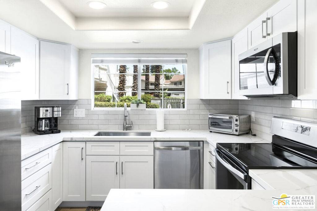 Palm Springs, CA 92264,505 S Farrell DR #I53