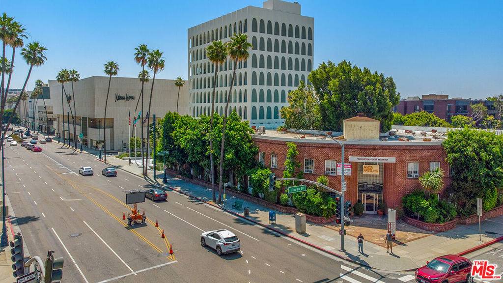 Beverly Hills, CA 90212,9730 Wilshire BLVD #102
