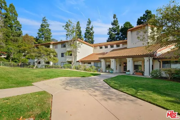 501 Palisades DR #308, Pacific Palisades, CA 90272