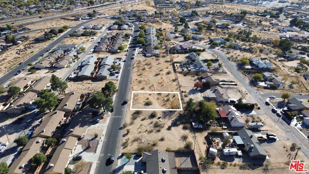 Victorville, CA 92394,16028 GREEN HILL DR