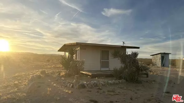 Landers, CA 92285,5170 Dusty Mile RD