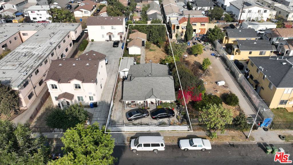 707 W 80th ST, Los Angeles, CA 90044