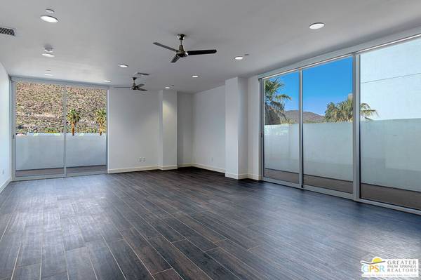 Palm Springs, CA 92262,175 N Palm Canyon DR #204