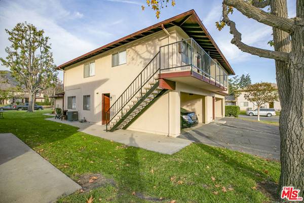 1102 W Calle Del Sol #4, Azusa, CA 91702