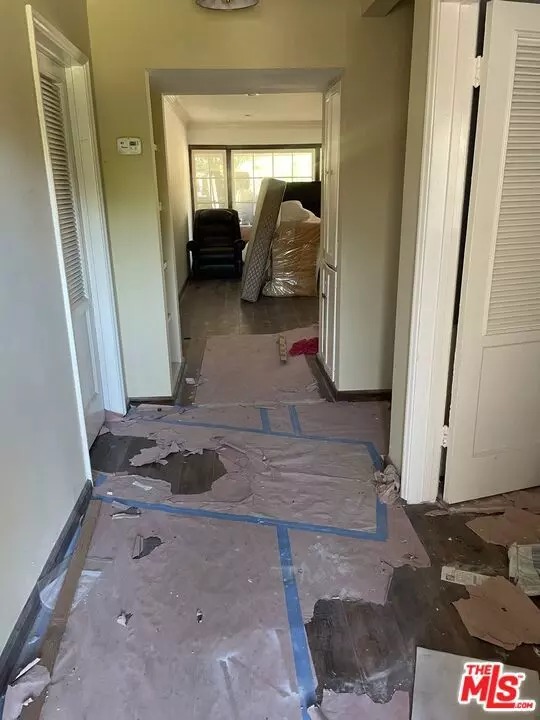 Los Angeles, CA 90016,5735 Bowesfield ST