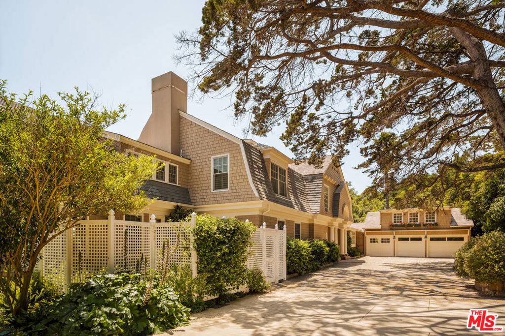 Santa Barbara, CA 93108,663 Lilac DR