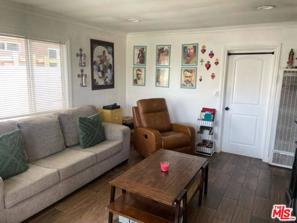 Lawndale, CA 90260,4715 W 153rd ST