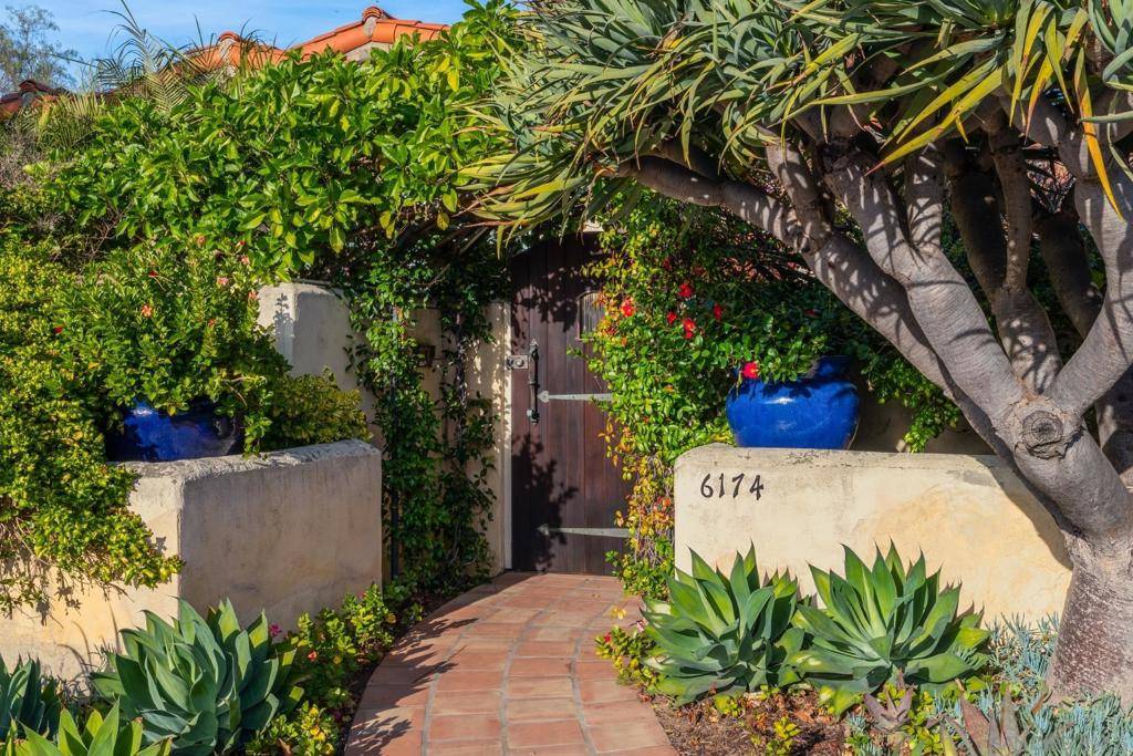 Rancho Santa Fe, CA 92067,6174 El Tordo