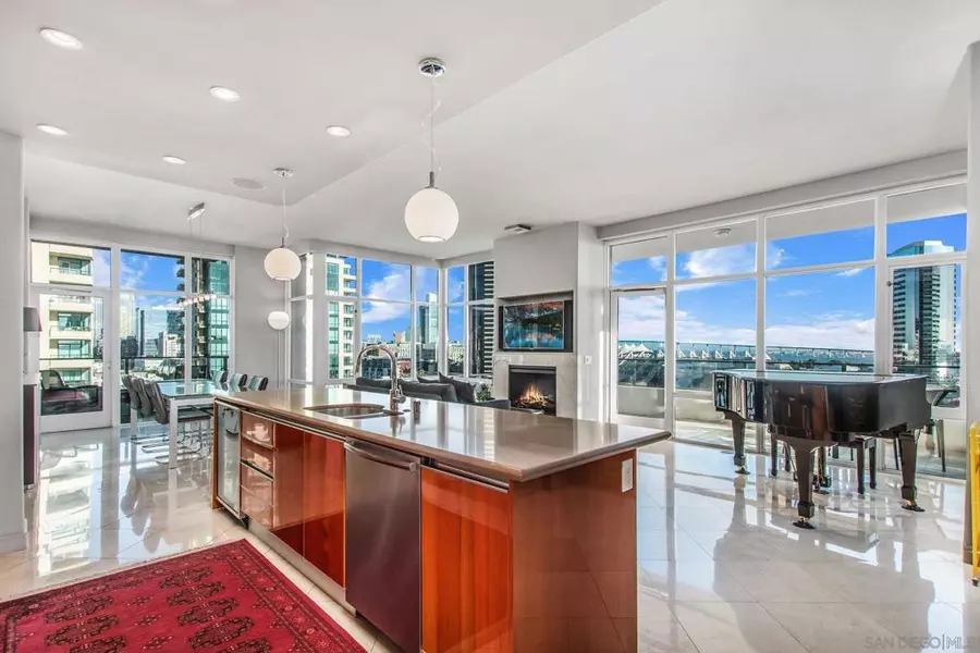 550 Front St #901, San Diego, CA 92101