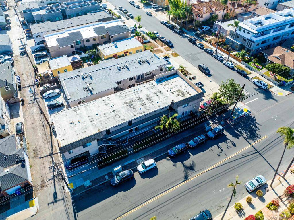 San Diego, CA 92116,2605 Madison Avenue