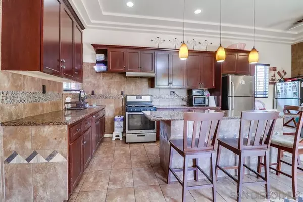 Logan Heights, CA 92113,3521 Acacia