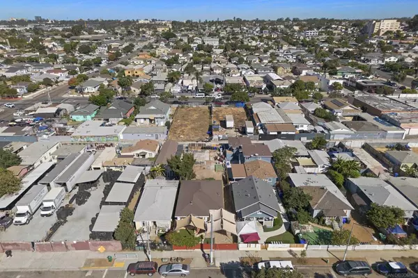 San Diego, CA 92113,2438 Commercial