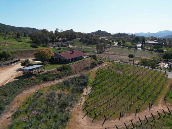 Escondido, CA 92025,15349 Highland Valley Rd