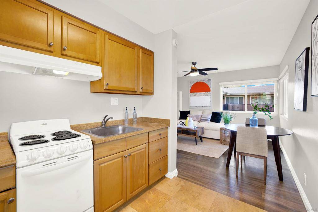 San Diego, CA 92104,4120 Kansas Street #11