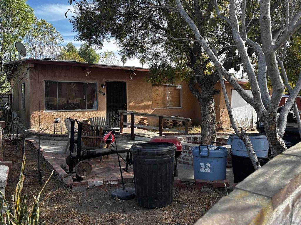 San Diego, CA 92114,6855 Radio Dr.