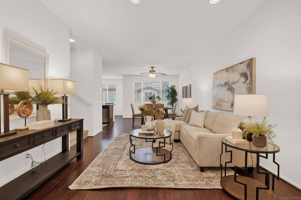 Santee, CA 92071,10127 Little Leaf Ln