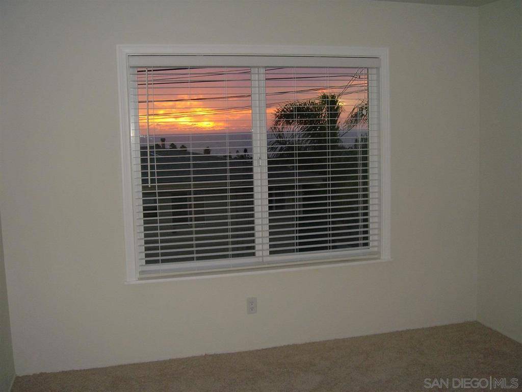 Cardiff By The Sea, CA 92007,2166 OXFORD AVE #1