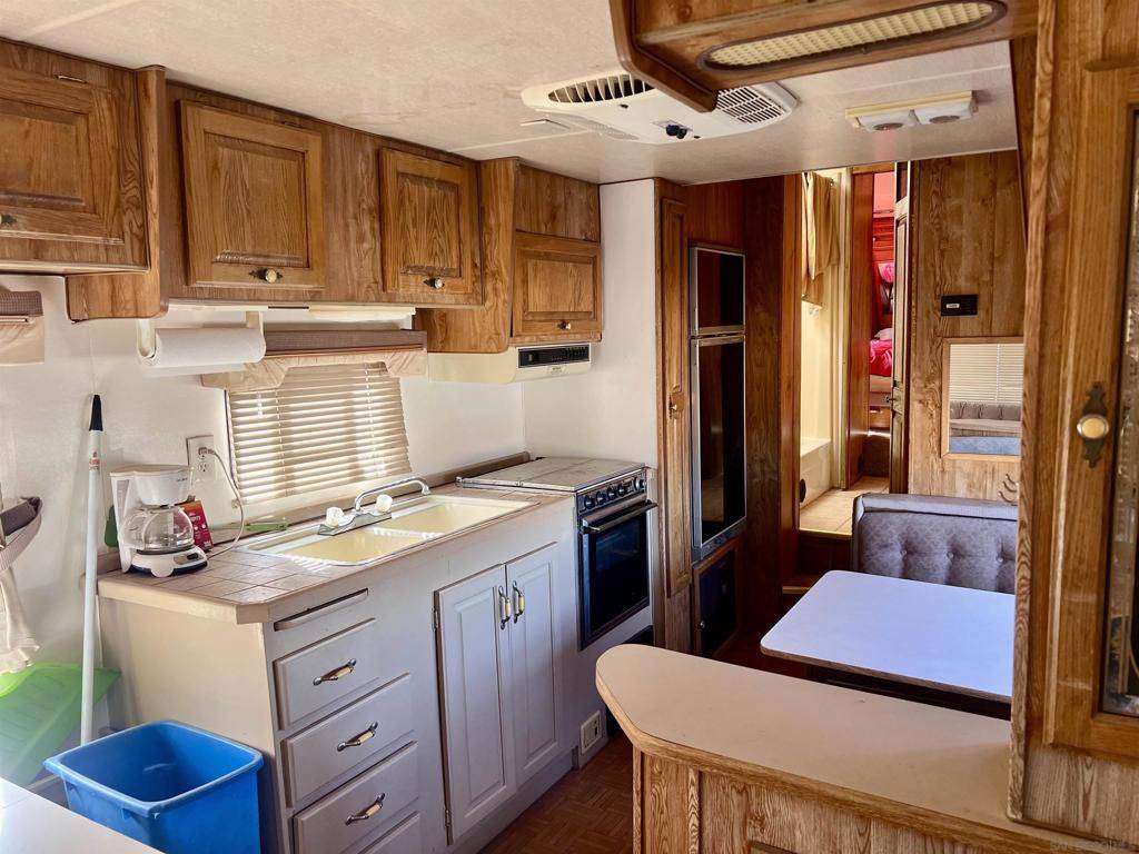 Blythe, CA 92225,4260 Sutton Pl
