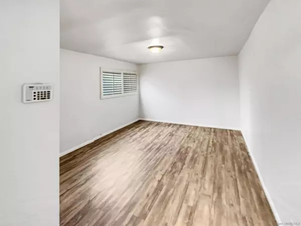 La Mesa, CA 91941,4475 Dale Ave #106