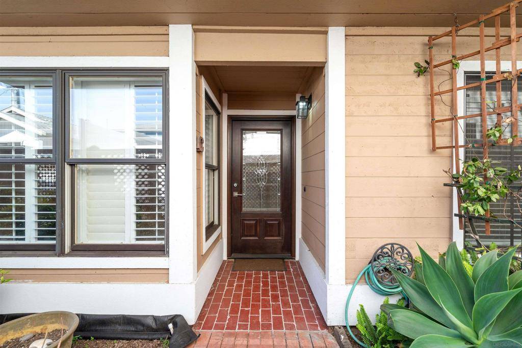 Coronado, CA 92118,719 F Avenue #C