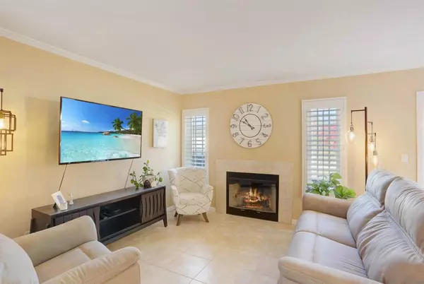 Poway, CA 92064,14172 Peachtree Ln