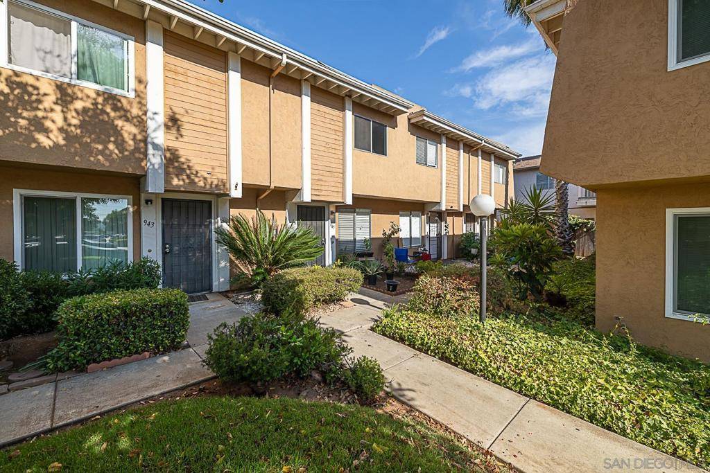 945 S Mollison, El Cajon, CA 92020