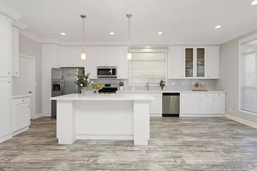 13335 Buena Vista Street, Poway, CA 92064