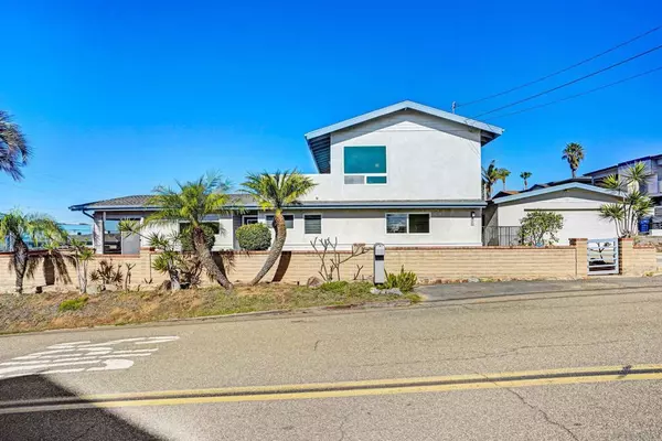 Cardiff By The Sea, CA 92007,444 Chesterfield Drive