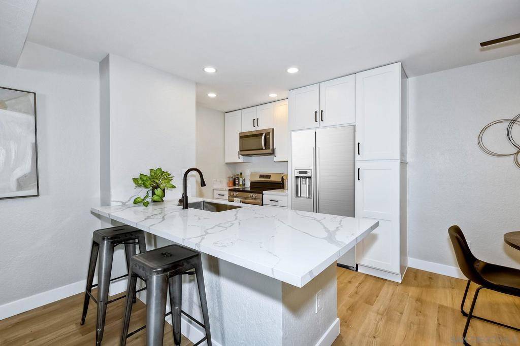 San Diego, CA 92123,9209 Village Glen Dr #146