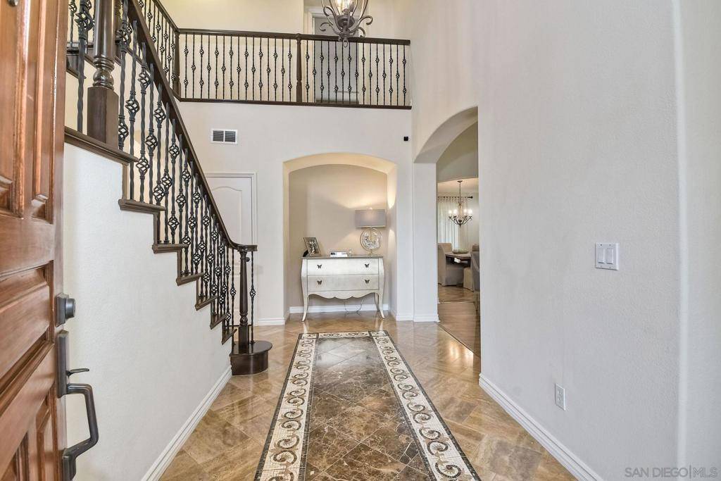 Chula Vista, CA 91914,993 Hawthorne Creek Dr