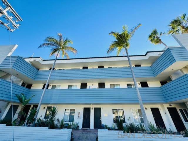 La Jolla, CA 92037,415 Gravilla Street #36
