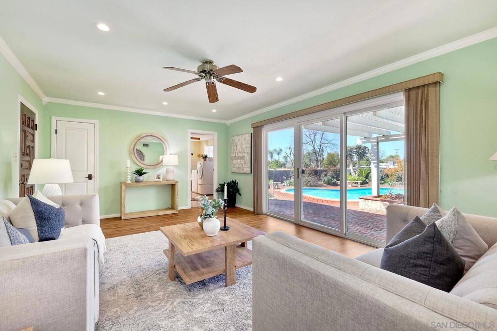 1346 Peppervilla Dr, El Cajon, CA 92021