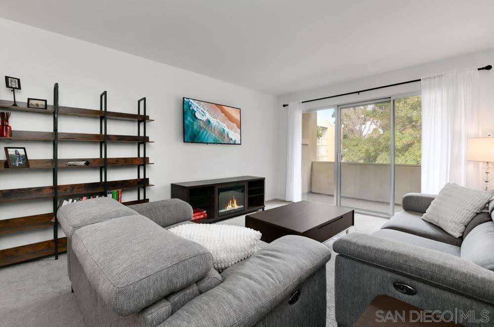 1801 Diamond St #3-203, San Diego, CA 92109