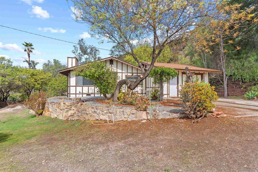 Lakeside, CA 92040,11751 Rocky Lane