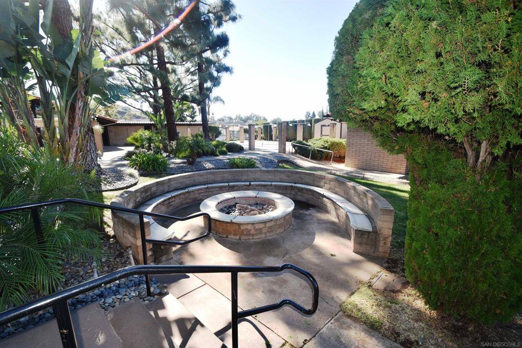 El Cajon, CA 92021,450 E Bradley Ave #5