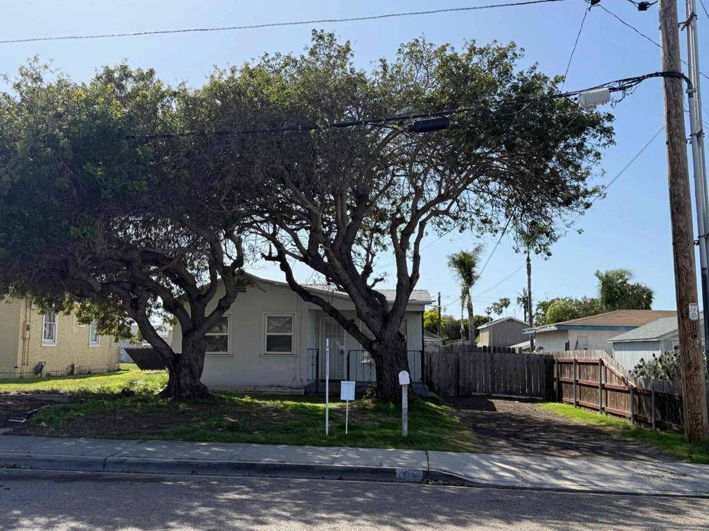 1128 EMORY,  Imperial Beach,  CA 91932