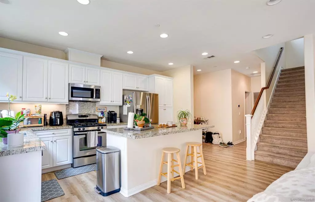 San Marcos, CA 92078,1447 Chert Dr