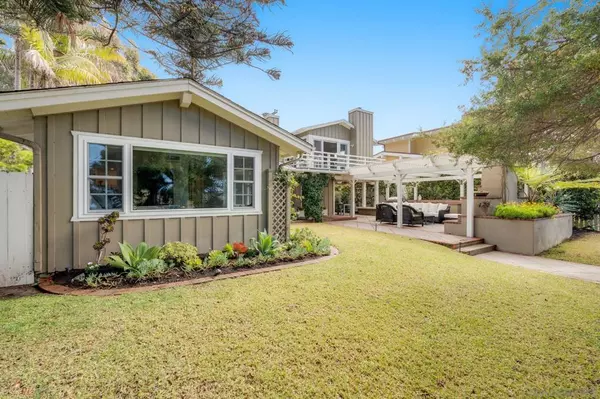 Del Mar, CA 92014,1219 Stratford Court