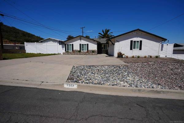 Santee, CA 92071,7902 Poplin Dr