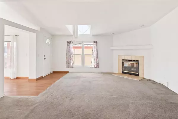 Oceanside, CA 92057,328 Killdeer