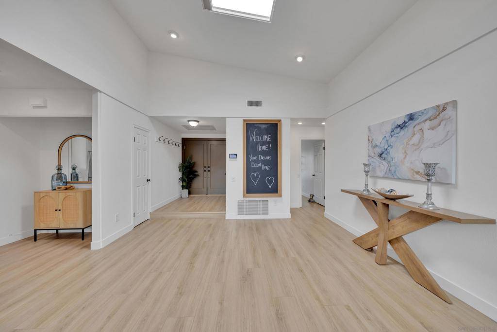 Poway, CA 92064,14318 Sandown Ct